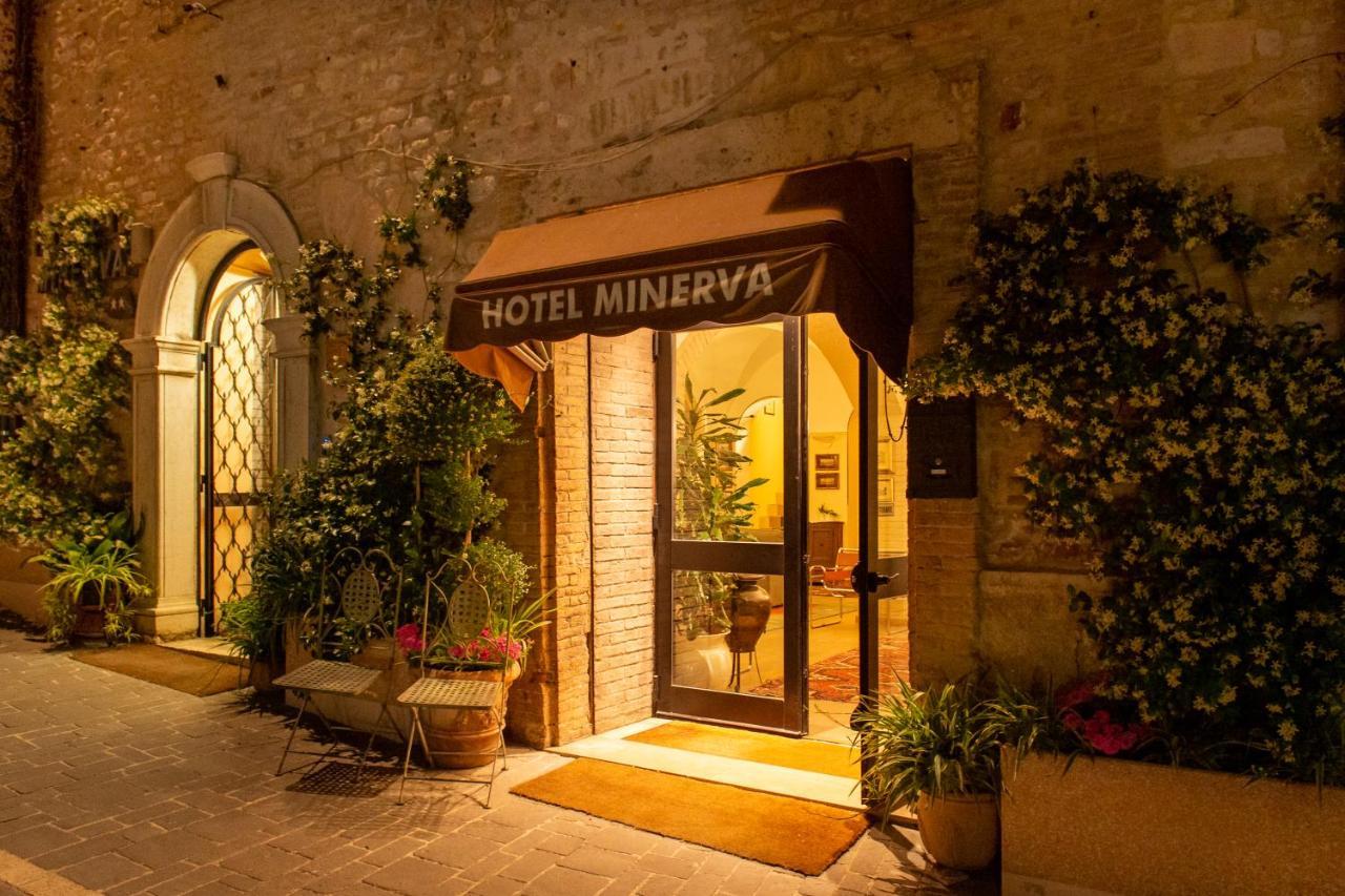 Hotel Minerva Assisi Exterior photo